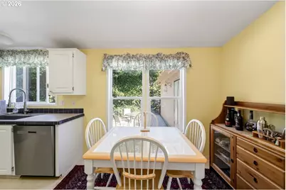 1600 Rhododendron Dr #6, Florence, OR 97439 - Photo 19