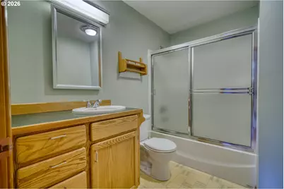 50541 Hillcrest Dr, Scappoose, OR 97056 - Photo 23