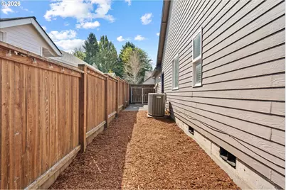 12432 SW 114th Ter, Portland, OR 97223 - Photo 35