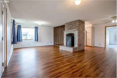 2209 42nd Ave, Longview, WA 98632 - Photo 3