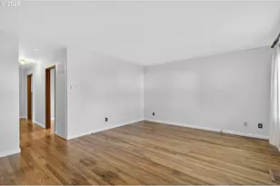 10130 SE Pardee St, Portland, OR 97266 - Photo 7