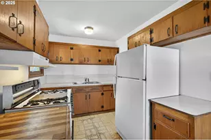 10130 SE Pardee St, Portland, OR 97266 - Photo 17