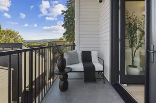 703 1st St, Lake Oswego, OR 97034 - Photo 31