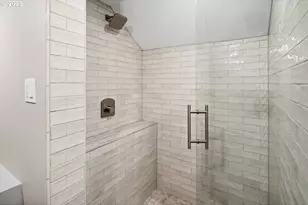 2850 NW Verde Vista Terrace, Portland, OR 97210 - Photo 23