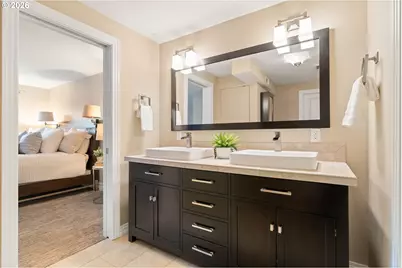 2125 SW Warwick Ave, Portland, OR 97225 - Photo 27