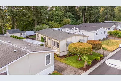 13900 SE Hwy 212 #16, Clackamas, OR 97015 - Photo 3