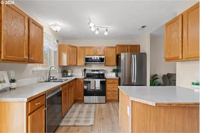 486 E Autumn Ave, Hermiston, OR 97838 - Photo 9