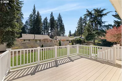 9301 NE Pinecreek St, Vancouver, WA 98664 - Photo 29