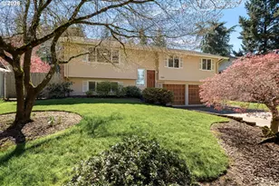 9301 NE Pinecreek St, Vancouver, WA 98664 - Photo 3