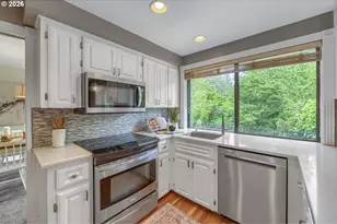 1530 NW 118th Ct, Portland, OR 97229 - Photo 7