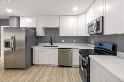 14062 SE Foster Rd, Portland, OR 97236 - Photo 11