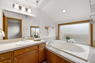 12730 SW Barberry Dr, Beaverton, OR 97008 - Photo 19