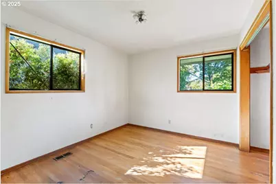 1303 NE Cornell Rd, Hillsboro, OR 97124 - Photo 27