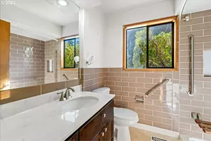 1303 NE Cornell Rd, Hillsboro, OR 97124 - Photo 29