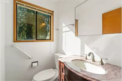 1303 NE Cornell Rd, Hillsboro, OR 97124 - Photo 25