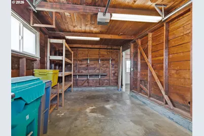 2637 NE 138th Pl, Portland, OR 97230 - Photo 29