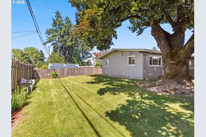 2637 NE 138th Pl, Portland, OR 97230 - Photo 37