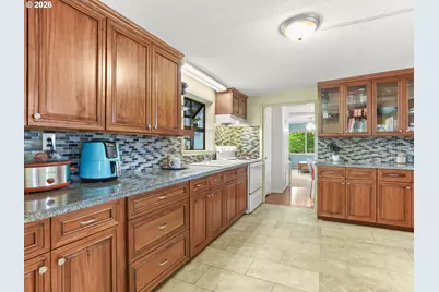 7355 SE Frances St, Hillsboro, OR 97123 - Photo 15