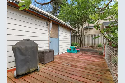 7355 SE Frances St, Hillsboro, OR 97123 - Photo 23