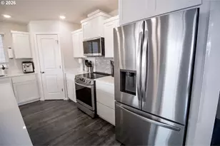 903 NW 174th St, Ridgefield, WA 98642 - Photo 9