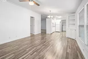 18485 SW Pacific Dr, Tualatin, OR 97062 - Photo 11