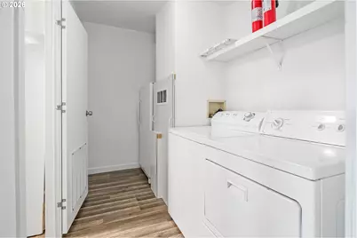 18485 SW Pacific Dr #37, Tualatin, OR 97062 - Photo 17