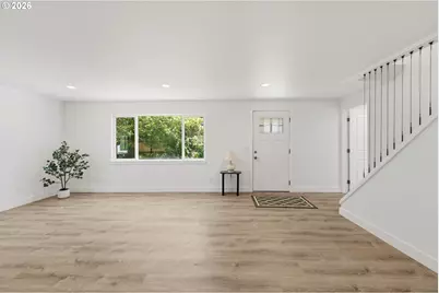950 Exchange St, North Bend, OR 97459 - Photo 13