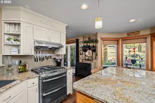 2309 35th St, Springfield, OR 97477 - Photo 11