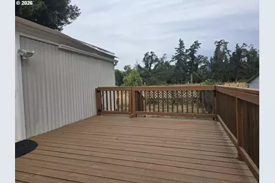 1125 58th St #96, Springfield, OR 97478 - Photo 5