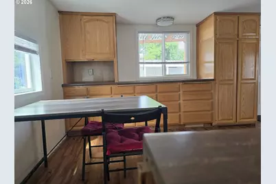 1125 58th St #96, Springfield, OR 97478 - Photo 7