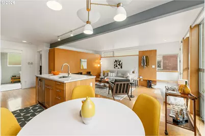 1310 SE 14th Ave #3, Portland, OR 97214 - Photo 9
