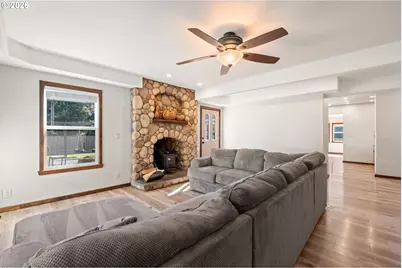 103 W Humphrey St, Yacolt, WA 98675 - Photo 5