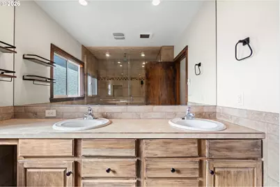 103 W Humphrey St, Yacolt, WA 98675 - Photo 29