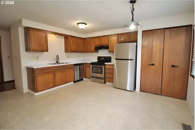 385 S Cherry Dr, Cornelius, OR 97113 - Photo 21