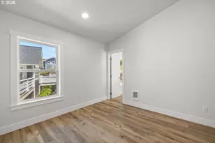 2528 SW Coral Ave, Lincoln City, OR 97367 - Photo 35