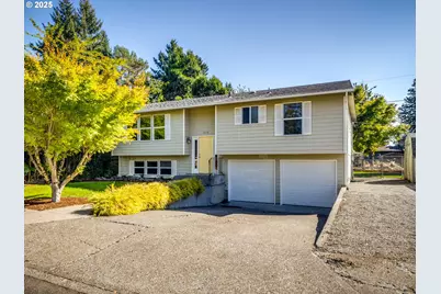 17118 SE Bush St, Portland, OR 97236 - Photo 1