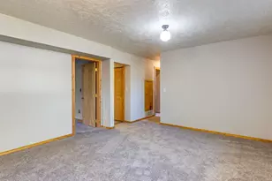 17118 SE Bush St, Portland, OR 97236 - Photo 33