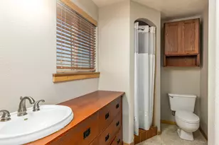 17118 SE Bush St, Portland, OR 97236 - Photo 25