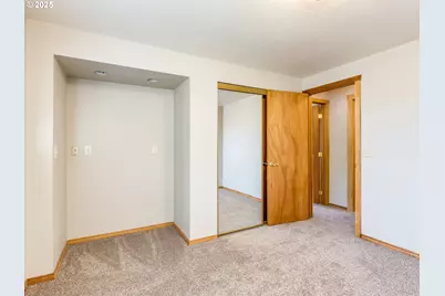 17118 SE Bush St, Portland, OR 97236 - Photo 29