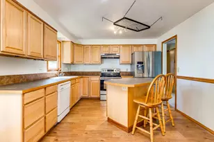 17118 SE Bush St, Portland, OR 97236 - Photo 17