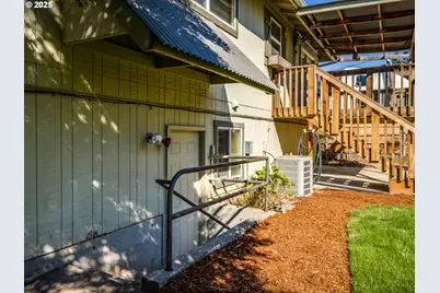 17118 SE Bush St, Portland, OR 97236 - Photo 39