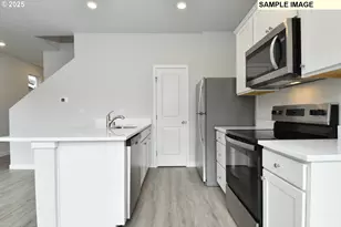 753 NE 13th St, Battle Ground, WA 98604 - Photo 5