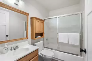 1415 NW 31st Pl, Lincoln City, OR 97367 - Photo 15