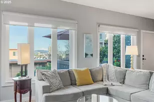 724 NW Westover Cir, Portland, OR 97210 - Photo 5