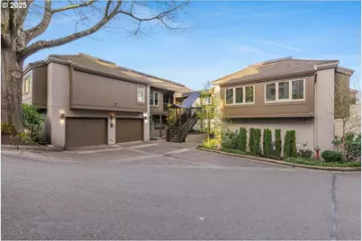 724 NW Westover Cir, Portland, OR 97210 - Photo 27