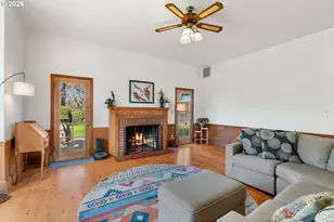 217 W 8th St, The Dalles, OR 97058 - Photo 13