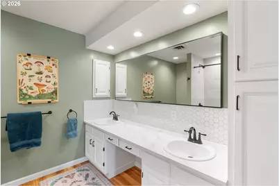 217 W 8th St, The Dalles, OR 97058 - Photo 33