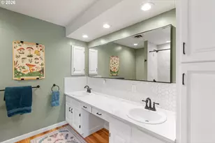 217 W 8th St, The Dalles, OR 97058 - Photo 33