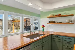 217 W 8th St, The Dalles, OR 97058 - Photo 15