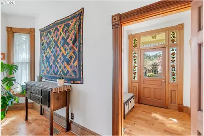 217 W 8th St, The Dalles, OR 97058 - Photo 9